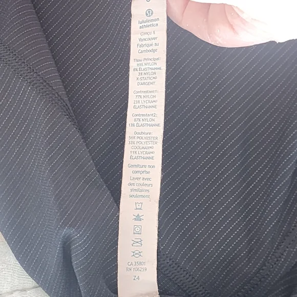 Lululemon 2-In-Run Tank in Black - Picture 13 of 13